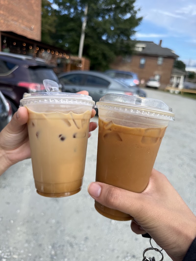 Downtown Common Grounds - Downtown Common Grounds, 631 S Elm St, Greensboro, NC 27406, USA