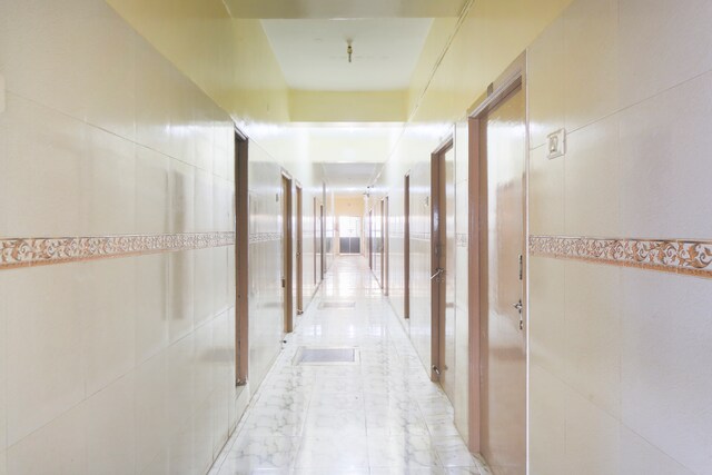 OYO Flagship 60407 Ramachandra Residency - OYO Flagship 60407 Ramachandra Residency 72, BTC Rd, Sripuram, Saidapet, Vellore, Tamil Nadu 632001, India