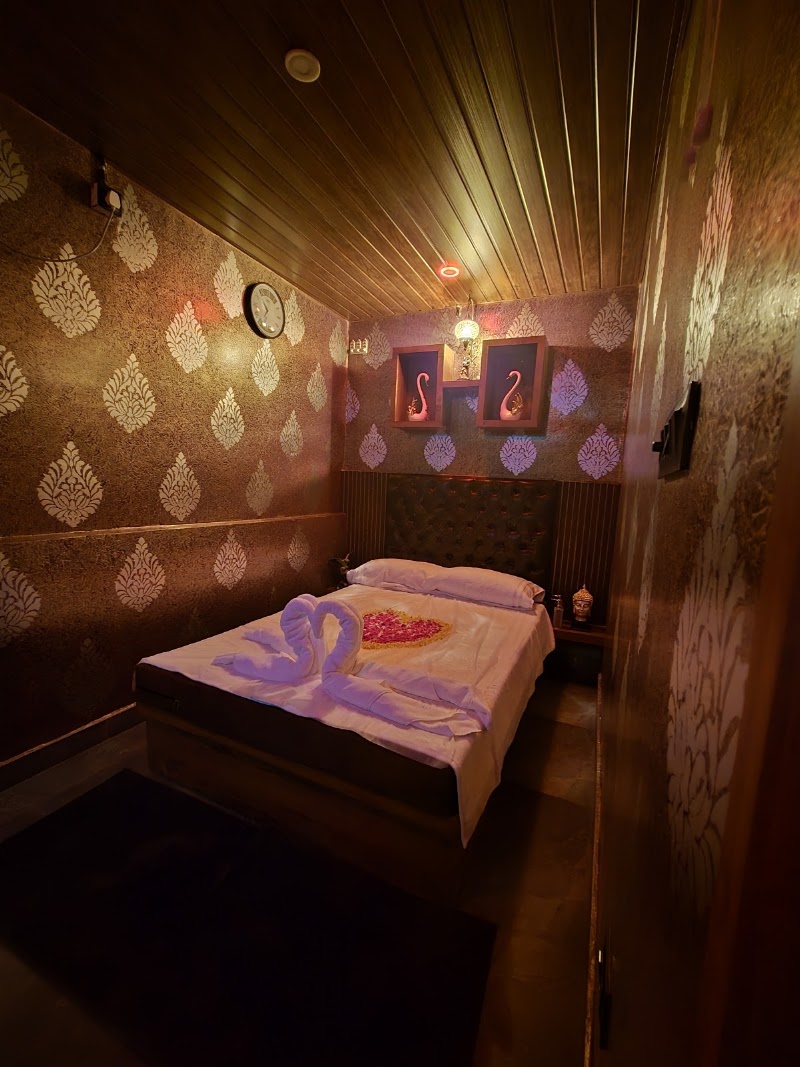 VISTARA THAI SPA - VISTARA THAI SPA Mahalaxmi Chambers, 18th June Rd, Altinho, Panaji, Goa 403001, India
