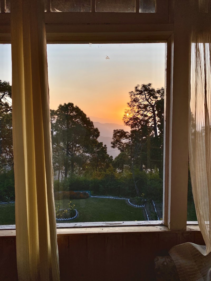 Garden House Kasauli - Garden House Kasauli, Sunset Point, VXQF+W4J, Kasauli, Himachal Pradesh 173204, India