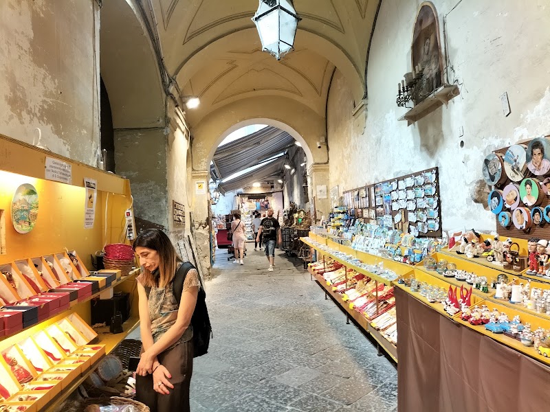 I Minopoli a San Gregorio Armeno - I Minopoli a San Gregorio Armeno, Via S. Gregorio Armeno, 48, 80138 Napoli NA, Italy