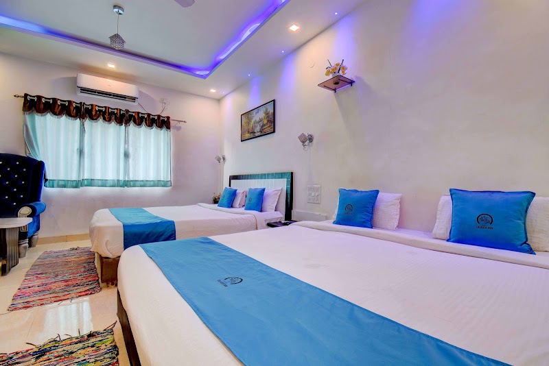 Hotel Silver Inn Mahabaleshwar - Hotel Silver Inn Mahabaleshwar, Opp. Hill Range High School, Village Bhilar, Panchgani - Mahabaleshwar Rd, Mahabaleshwar, Bhose, Maharashtra 412805, India