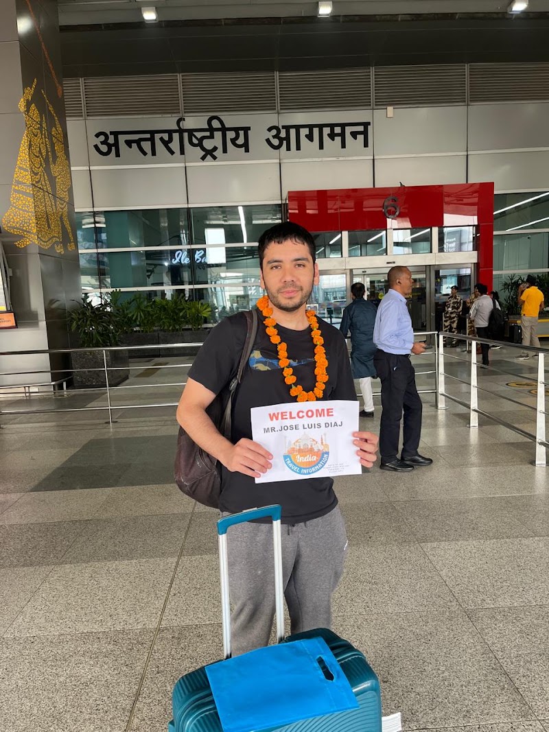 India travel tour information - India travel tour information, 1835, Lakshmi Narayan St, opp. imperial Cinema, Chuna Mandi, Paharganj, New Delhi, Delhi 110055, India