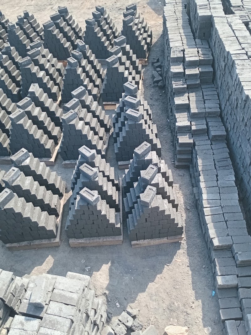 M/S Manish Fly Ash Bricks - M/S Manish Fly Ash Bricks, Village-Khuteri ,post-Sikosa, near Tanndula River, Tehsil, Arjunda, Khuteri, Chhattisgarh 491222, India