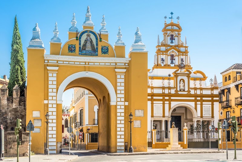 Arco de la Macarena - Arco de la Macarena C. Bécquer, 1, Casco Antiguo, 41003 Sevilla, Spain