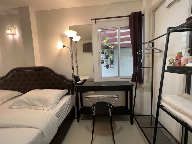 Ban Thungdang Housetel Bangkok - Ban Thungdang Housetel Bangkok 117 Trok Sin, Khwaeng Wat Bowon Niwet, Pranakorn Krung Thep Maha Nakhon 10200, Thailand