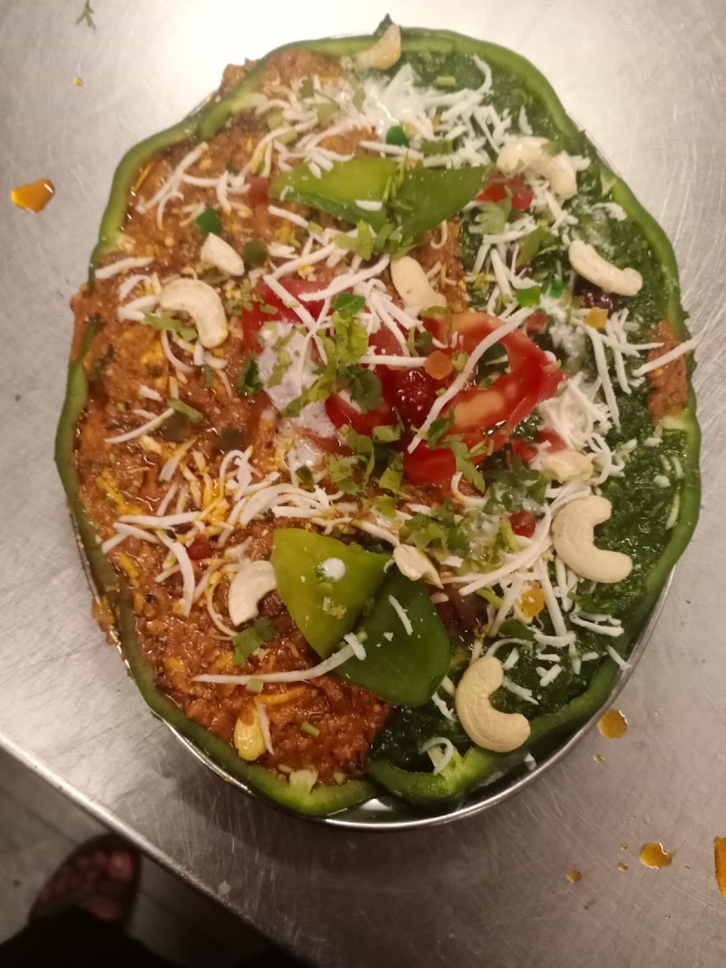 SHREE MAKHAN BHOG SWEETS & SHERA PUNJABI DHABA - SHREE MAKHAN BHOG SWEETS & SHERA PUNJABI DHABA, S-35, SWM RIICO Residential Colony, Bichhwal, Beechhwal Rural, Rajasthan 334001, India
