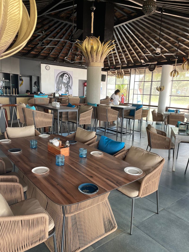 Joet's Bar & Restaurant