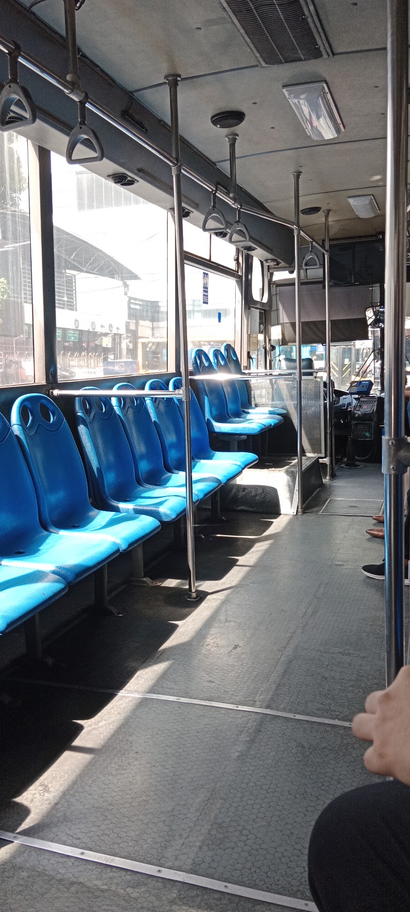 BGC Bus - EDSA Terminal - BGC Bus - EDSA Terminal, G2XH+QJ7, Epifanio de los Santos Ave, Makati City, Metro Manila, Philippines