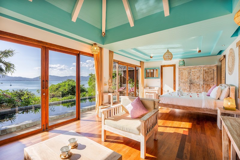 Soul Villas Phuket Beachfront Private Pool Villas - Soul Villas Phuket Beachfront Private Pool Villas, 5/13, 5/16-18, Cape Panwa, ตำบล วิชิต Phuket, ภูเก็ต 83000, Thailand