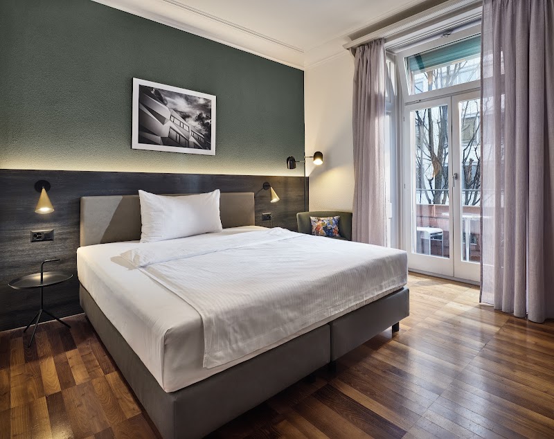 Hotel Waldstätterhof - Luzern Bahnhof - Hotel Waldstätterhof - Luzern Bahnhof Zentralstrasse 4, 6003 Luzern, Switzerland