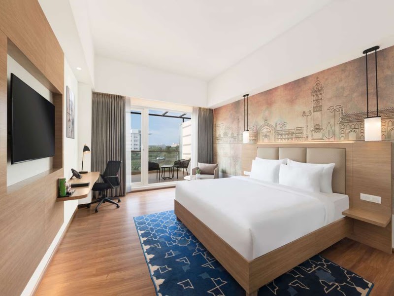Mercure Lucknow Gomti Nagar - Mercure Lucknow Gomti Nagar Plot No 7-2, Amar Shaheed Path, Lucknow, Ardonamau, Uttar Pradesh 226010, India