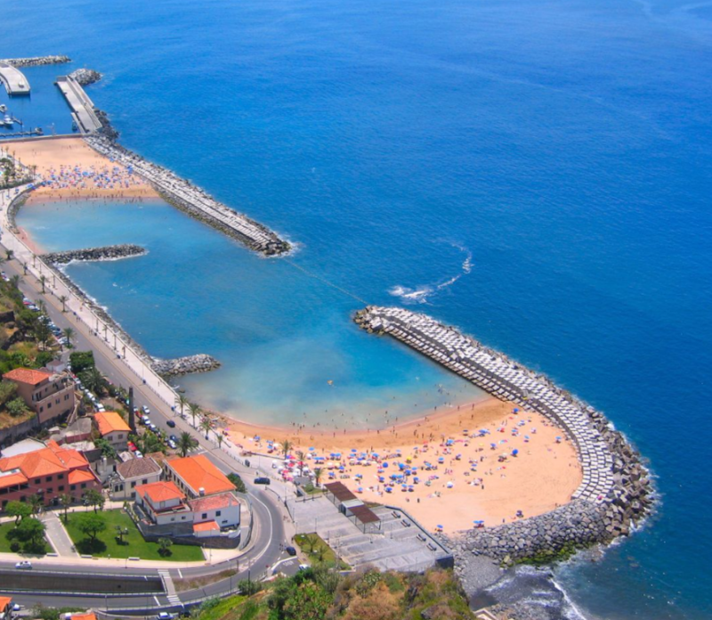 Praia da Calheta beach - Praia da Calheta beach, Praia da, 9370-133 Estreito da Calheta, Portugal