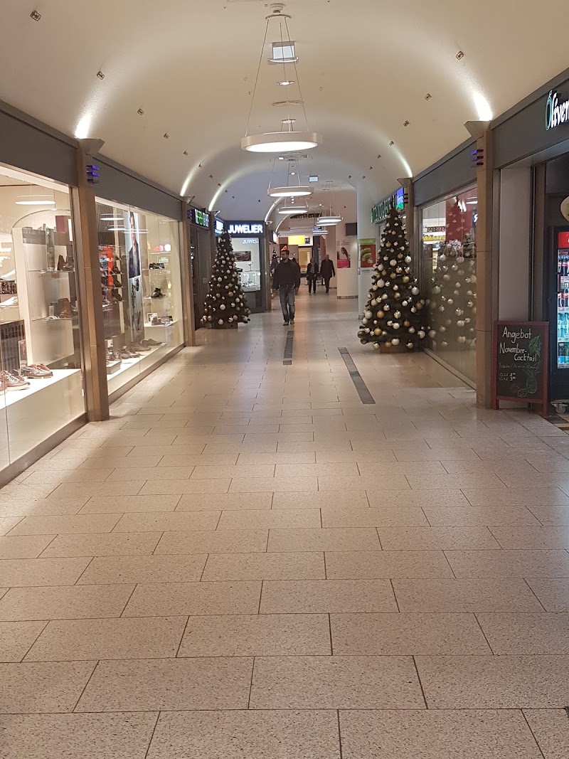 Darmstädter Hof Centrum - Darmstädter Hof Centrum, Fahrtgasse 18, 69117 Heidelberg-Altstadt, Germany