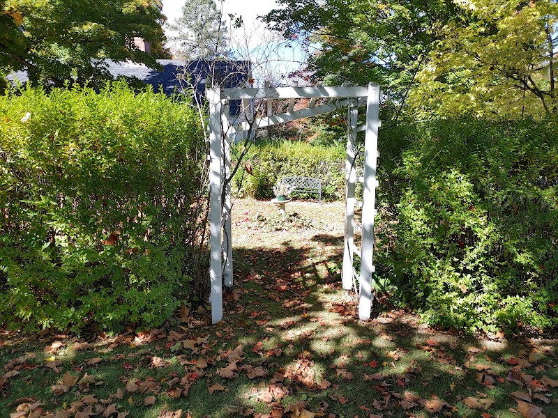 Clark House Museum Complex - Clark House Museum Complex 233 S Main St, Wolfeboro, NH 03894, USA