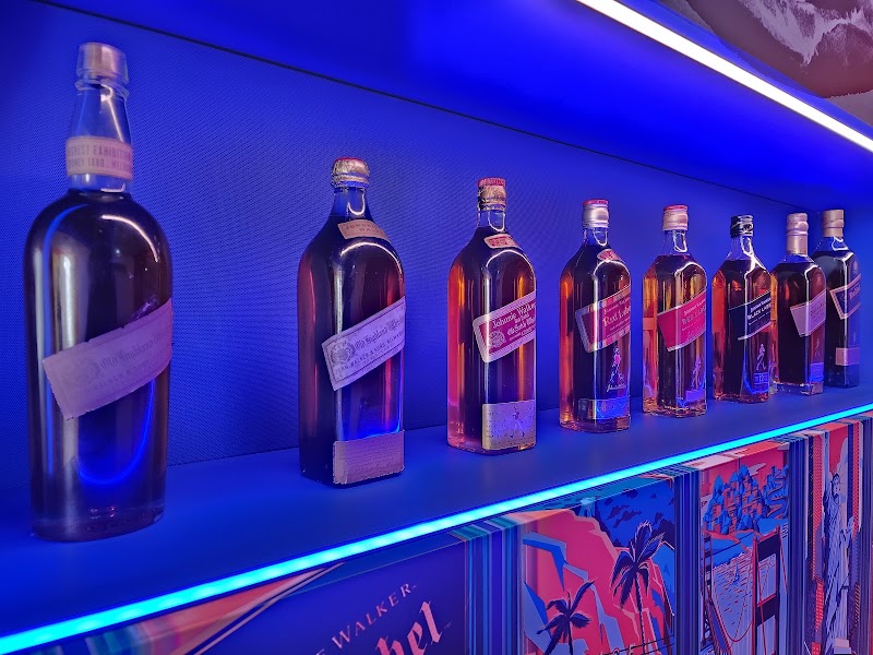 The Johnnie Walker Experience - The Johnnie Walker Experience, 145 Princes St., Edinburgh EH2 4BL, UK