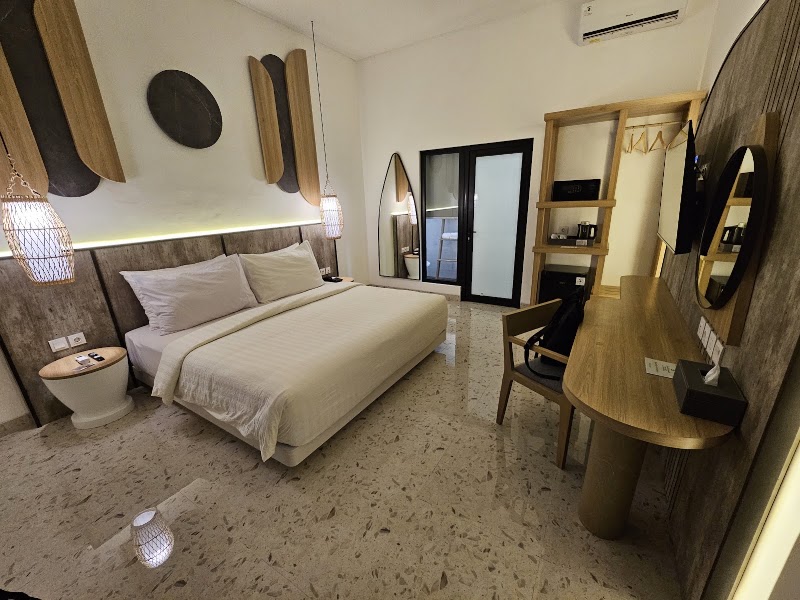 Jambuluwuk Oceano Gili Trawangan Resort - Jambuluwuk Oceano Gili Trawangan Resort Jl. Pantai Gili Trawangan, Gili Indah, Kec. Pemenang, Kabupaten Lombok Utara, Nusa Tenggara Bar. 83352, Indonesia