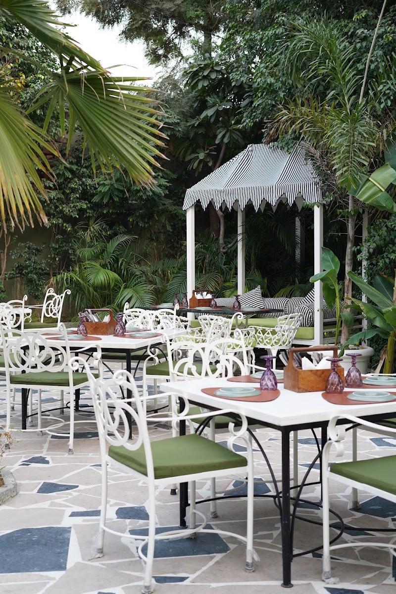 Elgin Cafe (Lord Elgin) - Elgin Cafe (Lord Elgin) Ajnala Road, On 2nd left from, Livasa Hospital, Airport Rd, D R Enclave, Bal Schander, Amritsar, Kanboh, Punjab 143101, India
