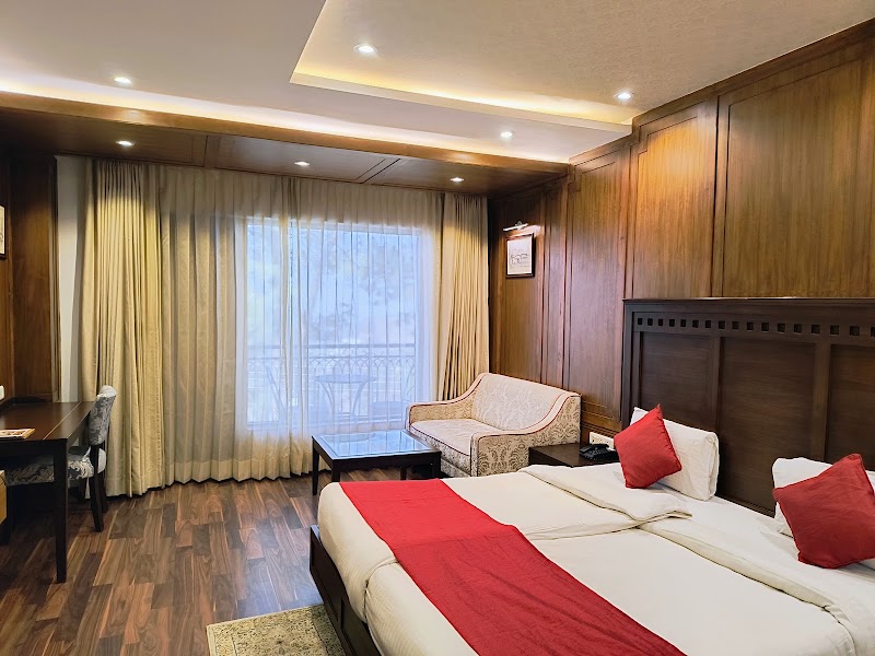 Hotel Ros Common - Hotel Ros Common Monkey Point Road, near The Abbey, Kasauli, Himachal Pradesh 173204, India