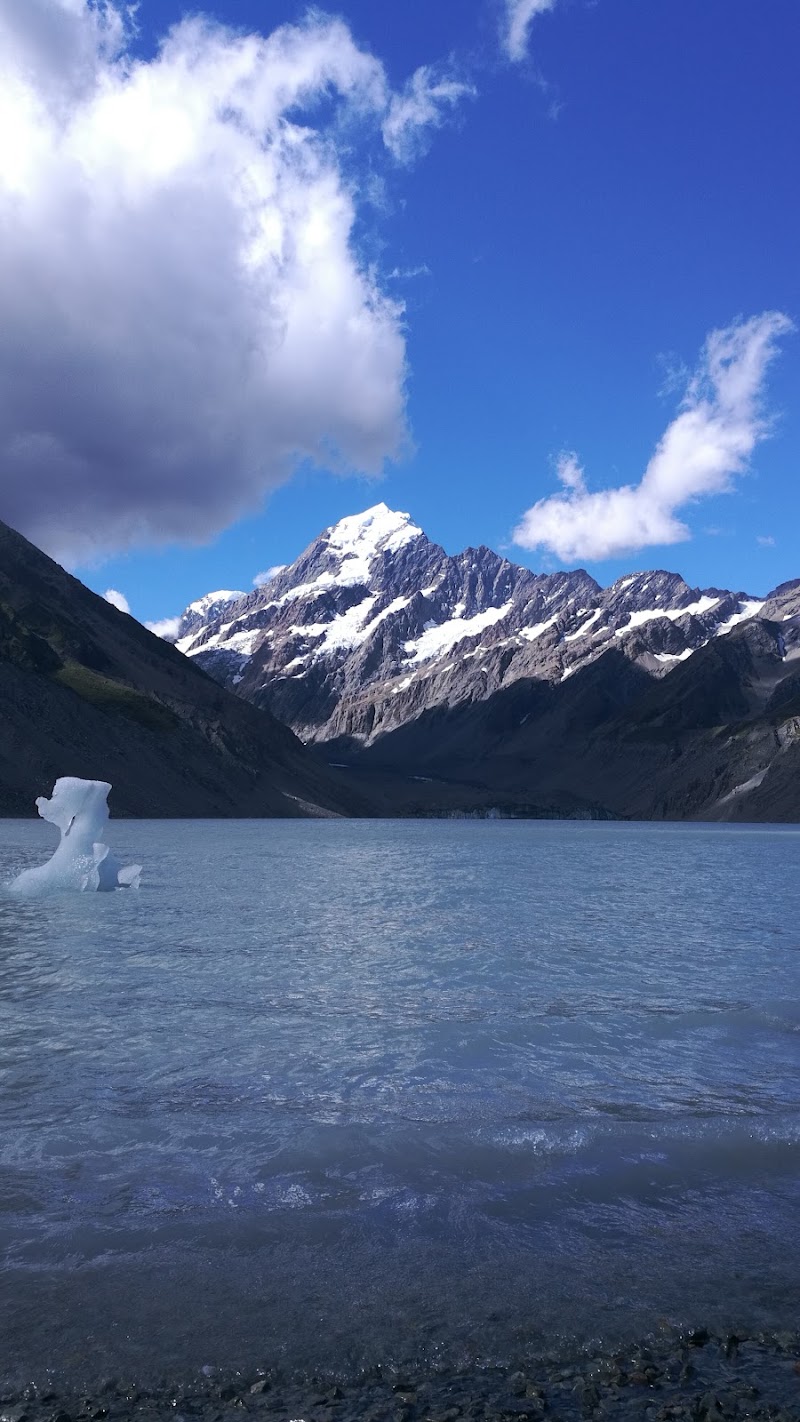 Mt Cook Lodge & Motels - Mt Cook Lodge & Motels Aoraki/Mount Cook National Park Glencoe Access Road, Canterbury Region 7999, New Zealand