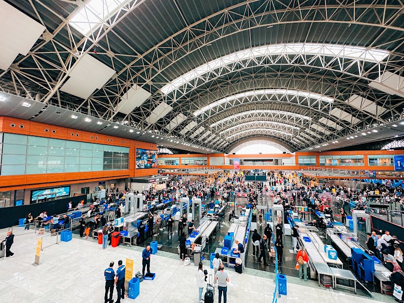Sabiha Gökçen International Airport - Sabiha Gökçen International Airport Sanayi, 34906 Pendik/İstanbul, Türkiye