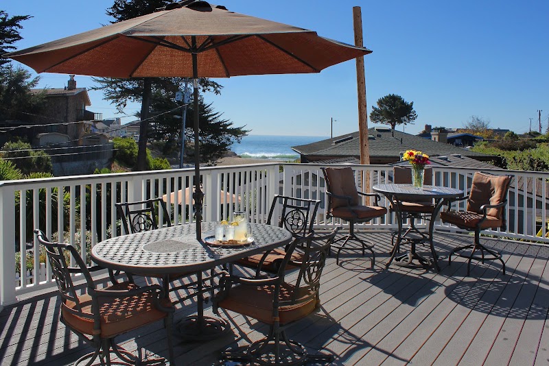 Ocean Echo Inn & Beach Cottages - Ocean Echo Inn & Beach Cottages 401 Johans Beach Dr, Santa Cruz, CA 95062, USA