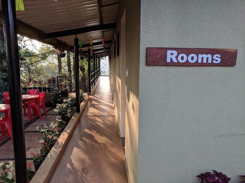 Forest Inn - Forest Inn, 21/19B, A/P Met Gutad, Main, Panchgani - Mahabaleshwar Rd, Mahabaleshwar, Metgutad, Maharashtra 412806, India