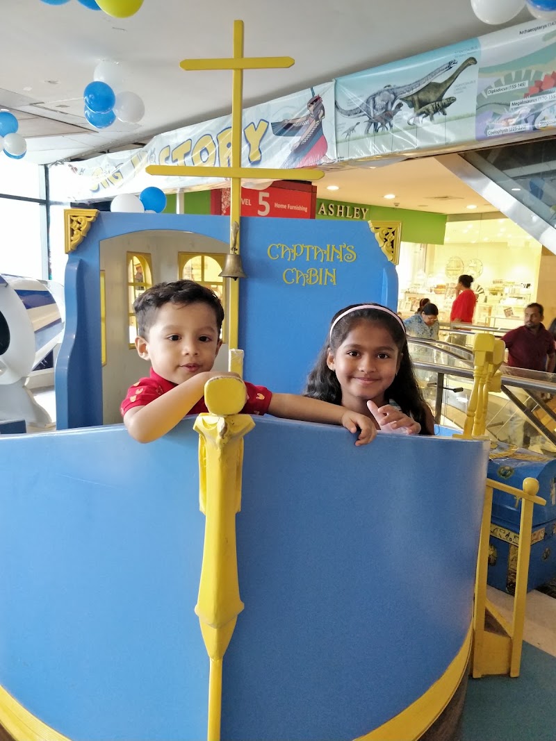 I Dig History - I Dig History 6th floor, Ambience Mall, NH8, Ambience Island, DLF Phase 3, Sector 24, Gurugram, Haryana 122002, India
