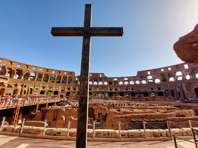 Colosseum - Colosseum P.za del Colosseo, 1, 00184 Roma RM, Italy