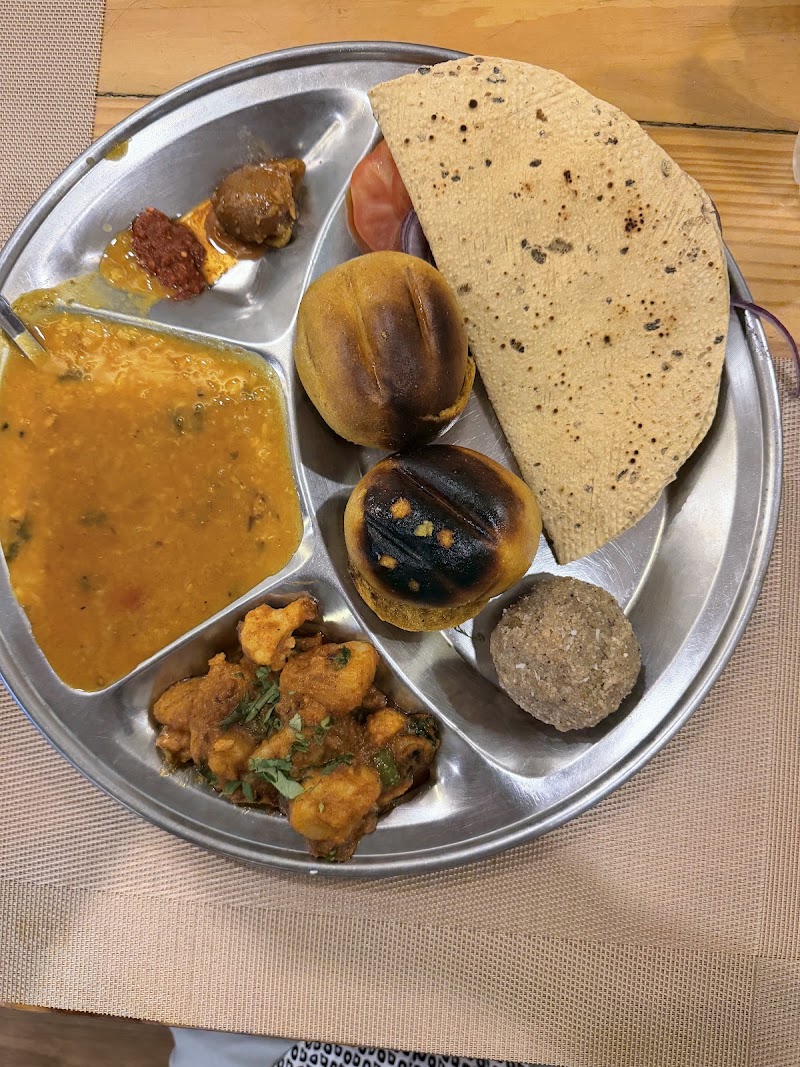 Manisha Restaurant pure veg. - Manisha Restaurant pure veg. 325, Ranthambhor Rd, near City Heart Hotel, Subhash Nagar, Saptar, Sawai Madhopur, Kutalpura Jatan Rural, Rajasthan 322001, India