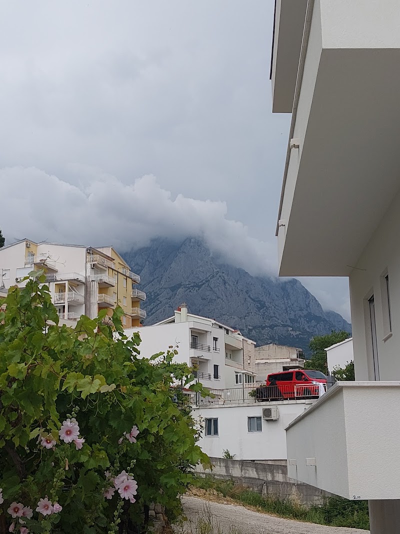 Marta apartments - Marta apartments Ul. Vladimira Nazora 33, 21320, Baška Voda, Croatia