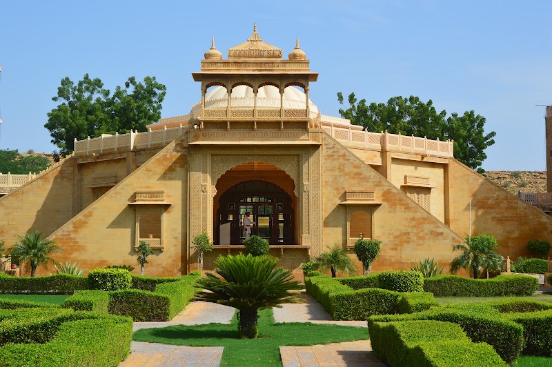 Hotel Heritage Inn - Hotel Heritage Inn, WV8P+RVX Hotel Complex, 4, Jaisalmer - Sam - Dhanana Rd, CVS Colony, Jaisalmer, Kishan Ghat, Rajasthan 345001, India