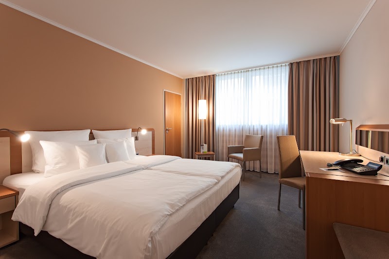 Lindner Hotel Cologne Am Dom - JDV by Hyatt - Lindner Hotel Cologne Am Dom - JDV by Hyatt Stolkgasse, An den Dominikanern 4a, 50668 Köln, Germany