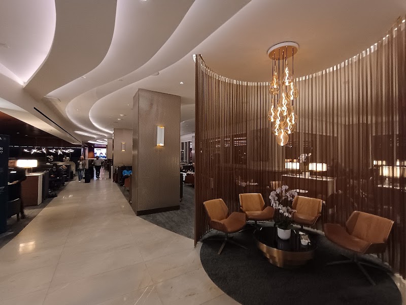 Delta Sky Club