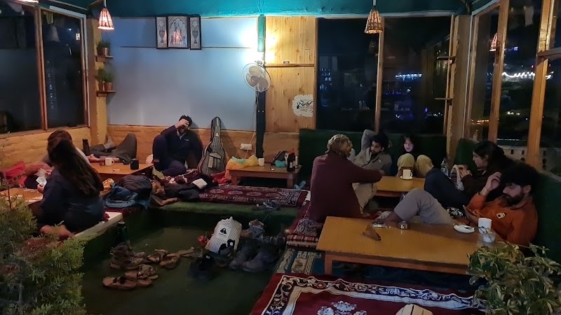 Hope Cafe Jibhi - Hope Cafe Jibhi Hope cafe, opposite to SBI office, Jibhi, Rashala, Himachal Pradesh 175123, India