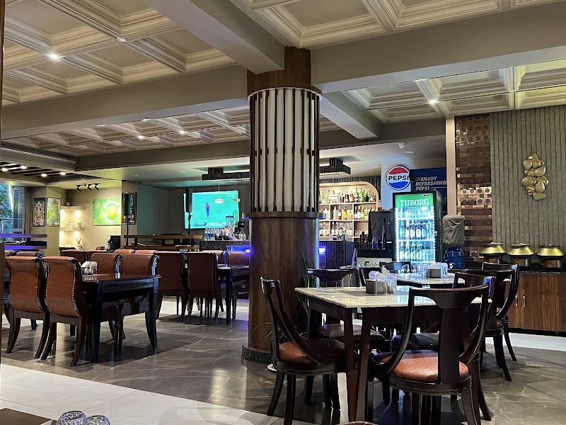 Regal Flavors Restro and Bar - Regal Flavors Restro and Bar Durbar Marg, Kathmandu 44700, Nepal