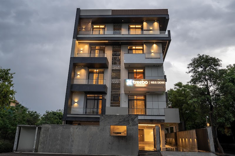 Treebo Premium Indus Crown - Treebo Premium Indus Crown A8, Block A, Sector 72, Noida, Uttar Pradesh 201301, India