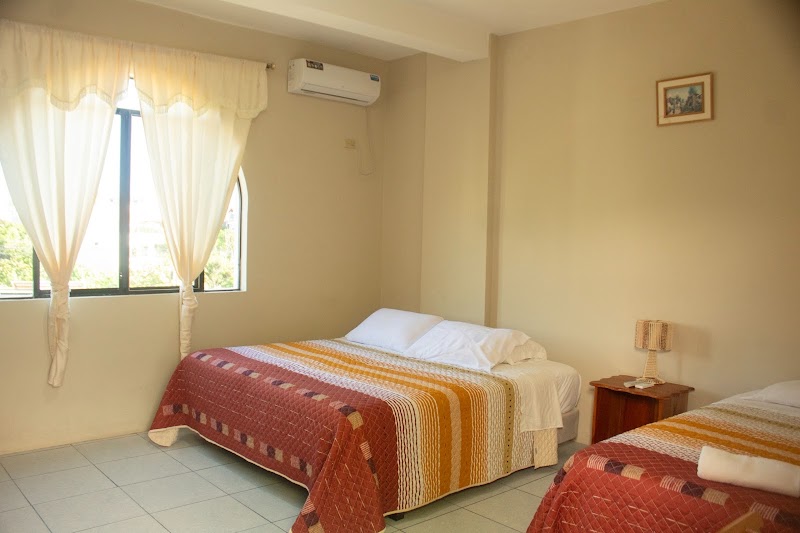 Casa de Nelly, San Cristobal, Galapagos - Casa de Nelly, San Cristobal, Galapagos, Avenida Alsacio Northia, Puerto Baquerizo Moreno, Ecuador