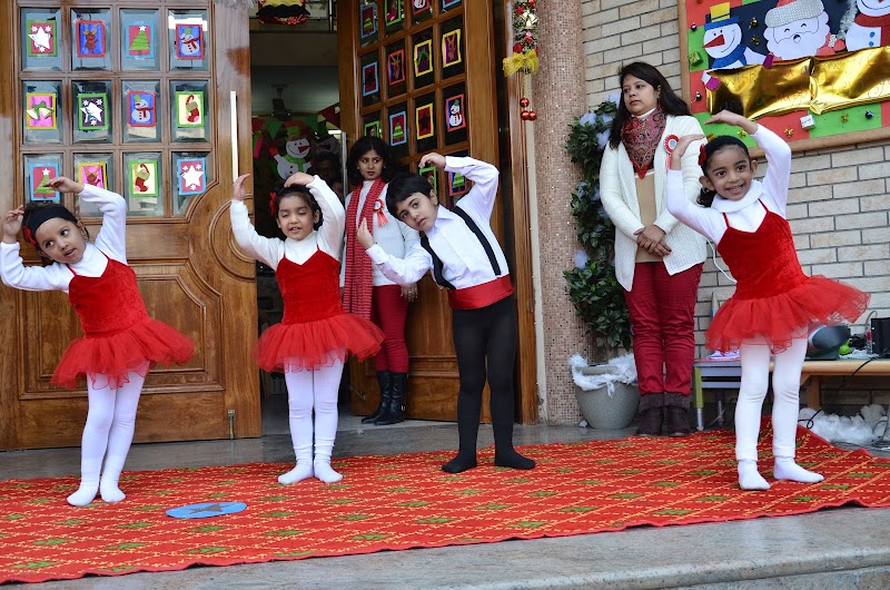 Pooja'z Artistik Avennue - Freestyle Dance Classes, Music Classes, Wedding Choreography - Pooja'z Artistik Avennue - Freestyle Dance Classes, Music Classes, Wedding Choreography AnantRaj Estate, Sector-63A, Floors, Sector 60, Gurugram, Haryana 122001, India
