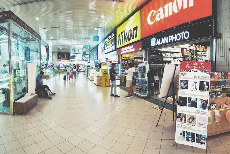 Alan Photo Pte Ltd (Sim Lim Square) - Alan Photo Pte Ltd (Sim Lim Square) 1 Rochor Canal Rd, #01-38 Sim Lim Square, Singapore 188504