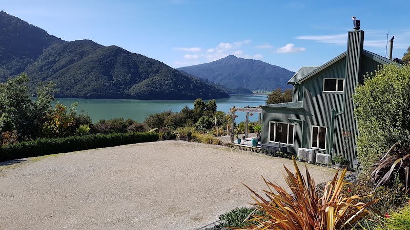 Moana Haven B&B