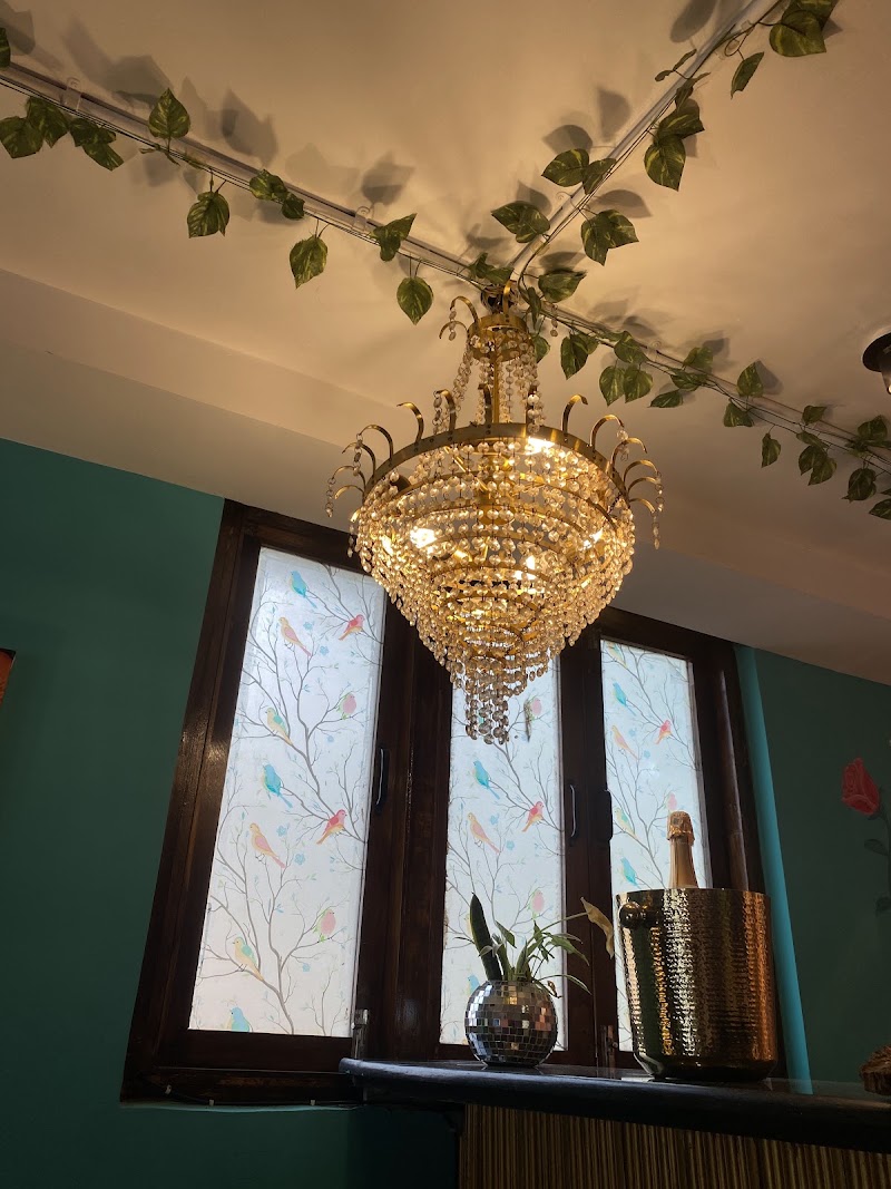 The Green Table - The Green Table 1340, Bouta Waddo, Assagao, Anjuna, Goa 403509, India