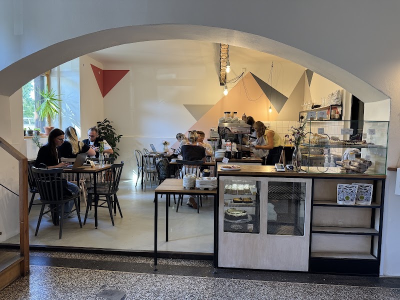 Café Jen - Café Jen Kodaňská 37, 101 00 Praha 10-Vršovice, Czechia