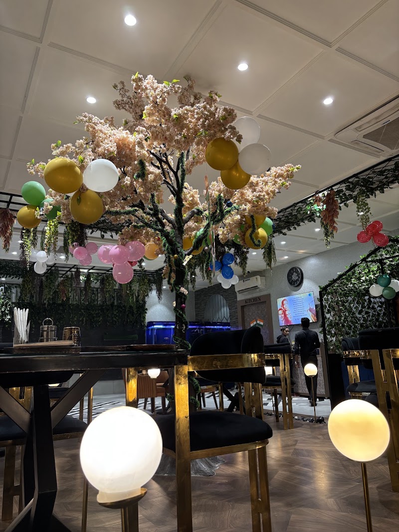 Meenar Hotel, Restaurant & Banquet
