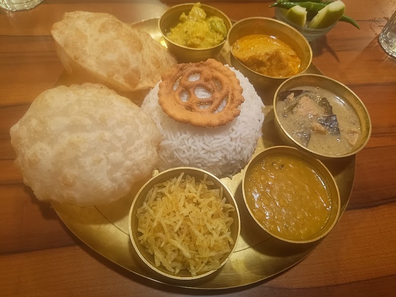 Bhojohori Manna - Bhojohori Manna, DOWNTOWN MALL Block - C, Shop no: 161 Unitech township, opp. Karigari bhawan, Uniworld City, Newtown, West Bengal 700160, India