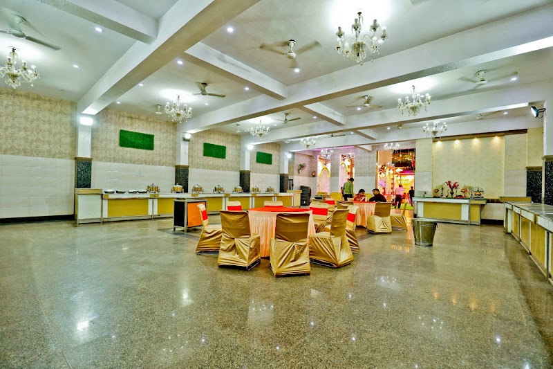 Krishna Palace and guest house - Krishna Palace and guest house 20, Sikandra-Bodla Rd, Dushyant Nagar, Sikandra-Bodla Rd, Dushyant Nagar, Sulabh Puram colony, Lohamandi, Agra, Uttar Pradesh 282007, India