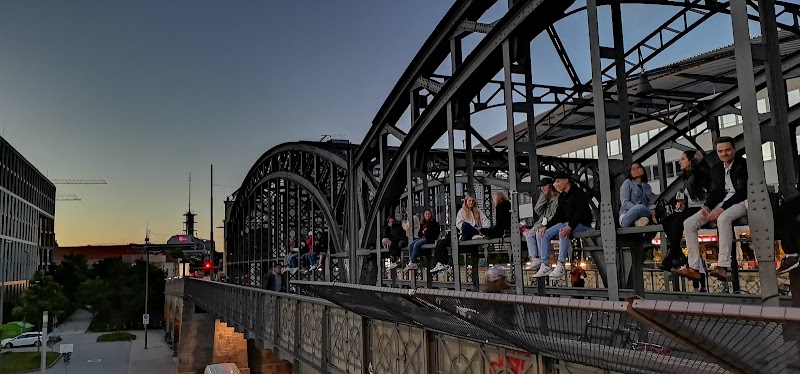 Hackerbrucke - Hackerbrucke, Arnulfstraße 21, 80335 München, Germany