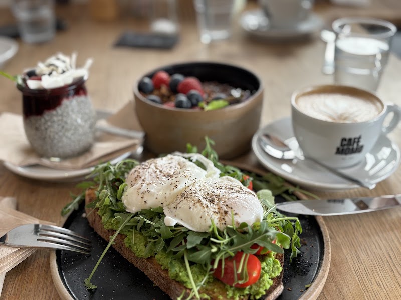 Café Momo - Café Momo In der Wagnersche Buchhandlung, Museumstraße 4, 6020 Innsbruck, Austria