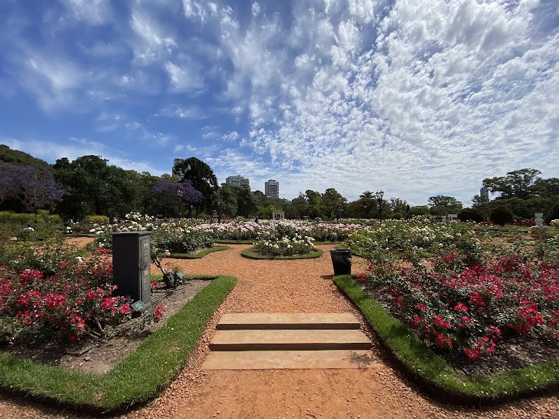 El Rosedal Garden - El Rosedal Garden, Palermo, C1425 Buenos Aires, Argentina