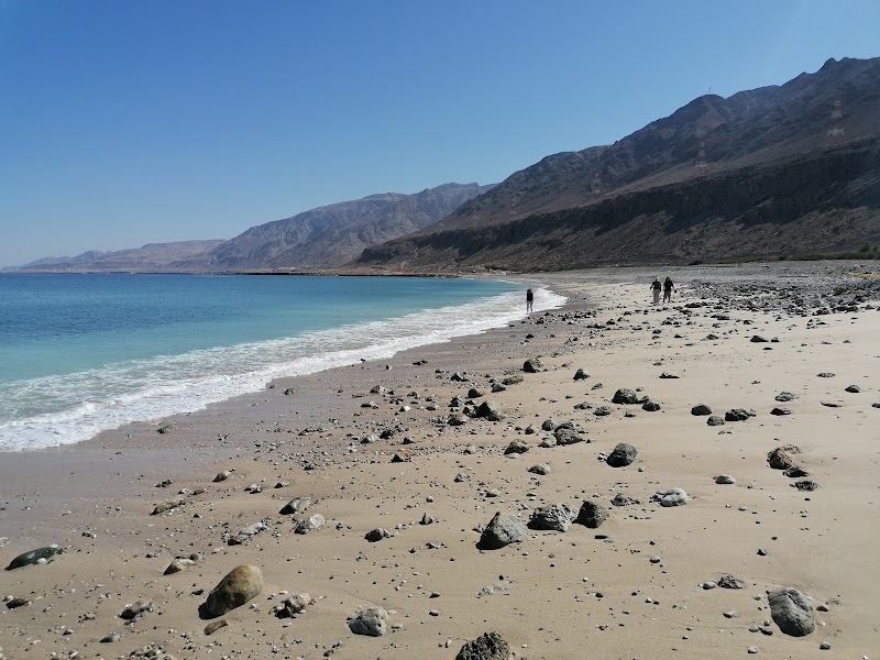 Pebble beach Tiwi - Pebble beach Tiwi, R7C7+MG7, Unnamed Road, Tiwi, Oman